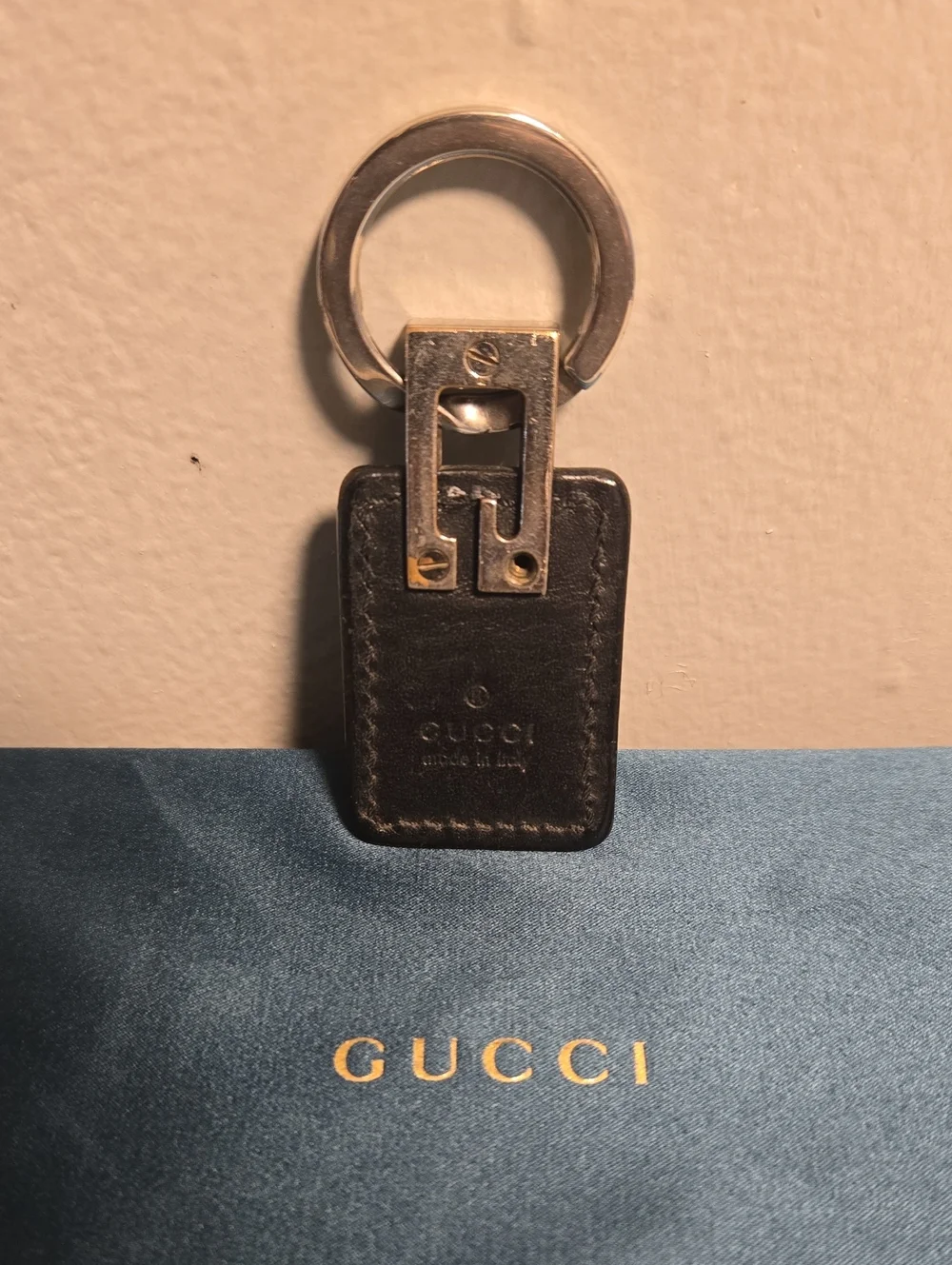 Gucci Dark Black Leather Keyring with Silver-Tone Hardware